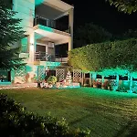 Homelia לימנריה