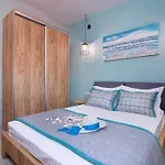 Homelia Apartment