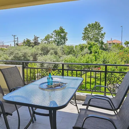 Homelia Apartment