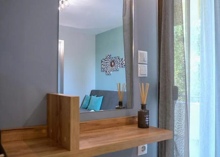 Homelia דירה לימנריה